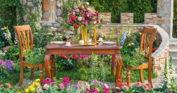 Tischdekoration in Haus & Garten: So gelingt sie äußerst prächtig ( Foto: Adobe Stock - leeyiutung)