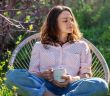 Kaffeeanbau zu Hause: Frischer Kaffee aus eigener Ernte (Foto: AdobeStock - olezzo 499874160)