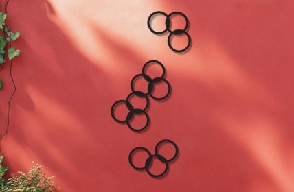 Pulverbeschichtete Stahlblech-Rankgitter aus Sachsen bieten effiziente und dauerhafte (Foto: Max Knobloch Nachf. GmbH)