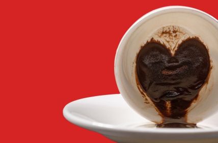 Bananenschalen Eierschalen Kaffeesatz liefern kostenlose Nährstoffe für Garten (Foto: AdobeStock - Levon - 540490500)